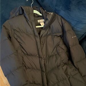 Columbia Women's Black Puffer Jacket